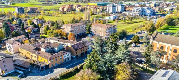 10 rooms Building in Reggio Emilia, Italy No. 5665 34