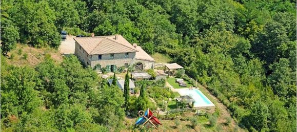 5 bedrooms House in Gaiole in Chianti, Italy No. 102385 13