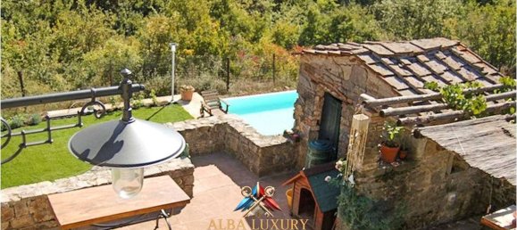 5 bedrooms House in Gaiole in Chianti, Italy No. 102385 16