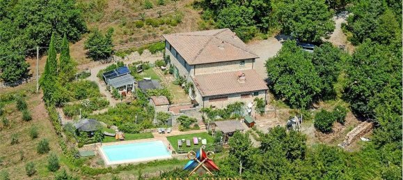 5 bedrooms House in Gaiole in Chianti, Italy No. 102385 6
