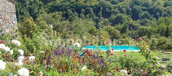 5 bedrooms House in Gaiole in Chianti, Italy No. 102385 17