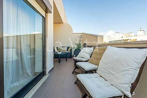 Квартира с 3 спальнями в Кашкайш, Португалия № 225754