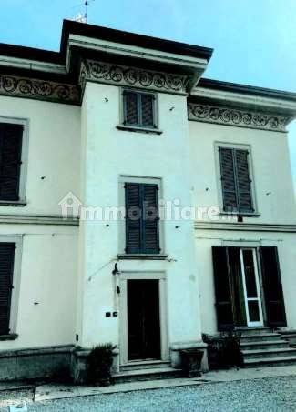 5 غرف نوم فيلا في Erba, Italy رقم 3280