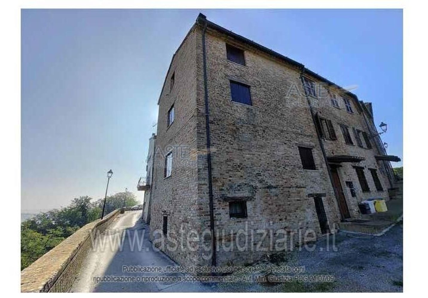 3 rooms Apartment in Ancona, Italy No. 297838