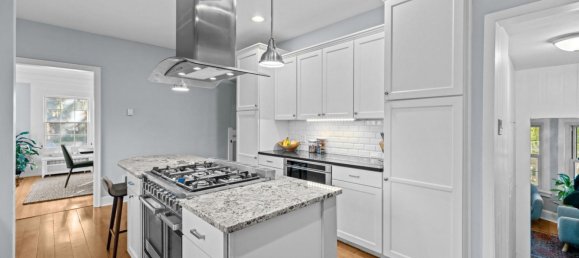 5 Schlafzimmer Gewerbliche Immobilie in Longmont, USA, Nr. 305 13