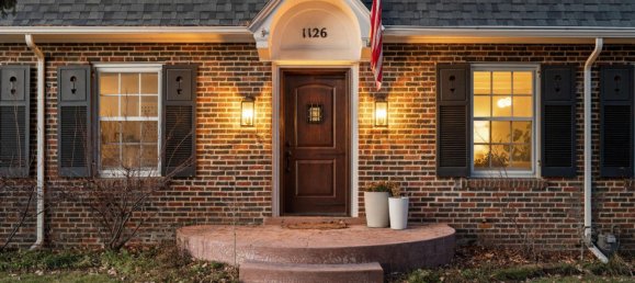 5 Schlafzimmer Gewerbliche Immobilie in Longmont, USA, Nr. 305 2