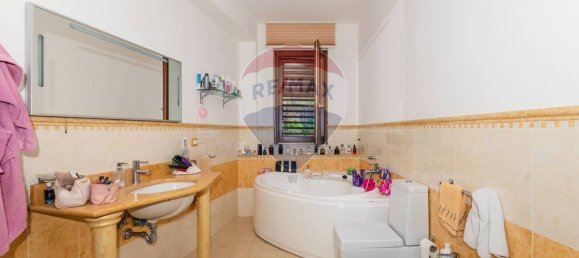 3 Schlafzimmer Wohnung in Lentini, Italy, Nr. 170915 9