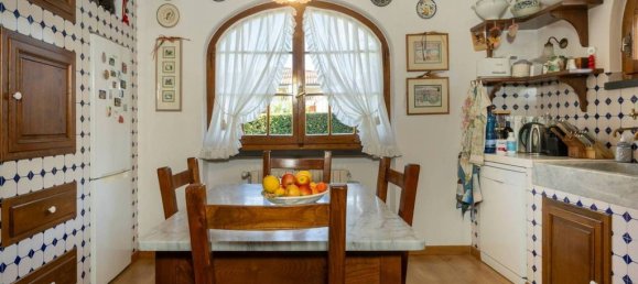 4 bedrooms Villa in Forte dei Marmi, Italy No. 36520 40