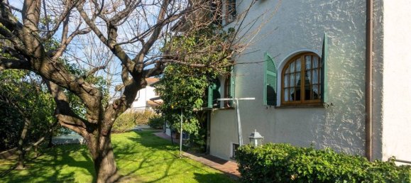 4 bedrooms Villa in Forte dei Marmi, Italy No. 36520 10