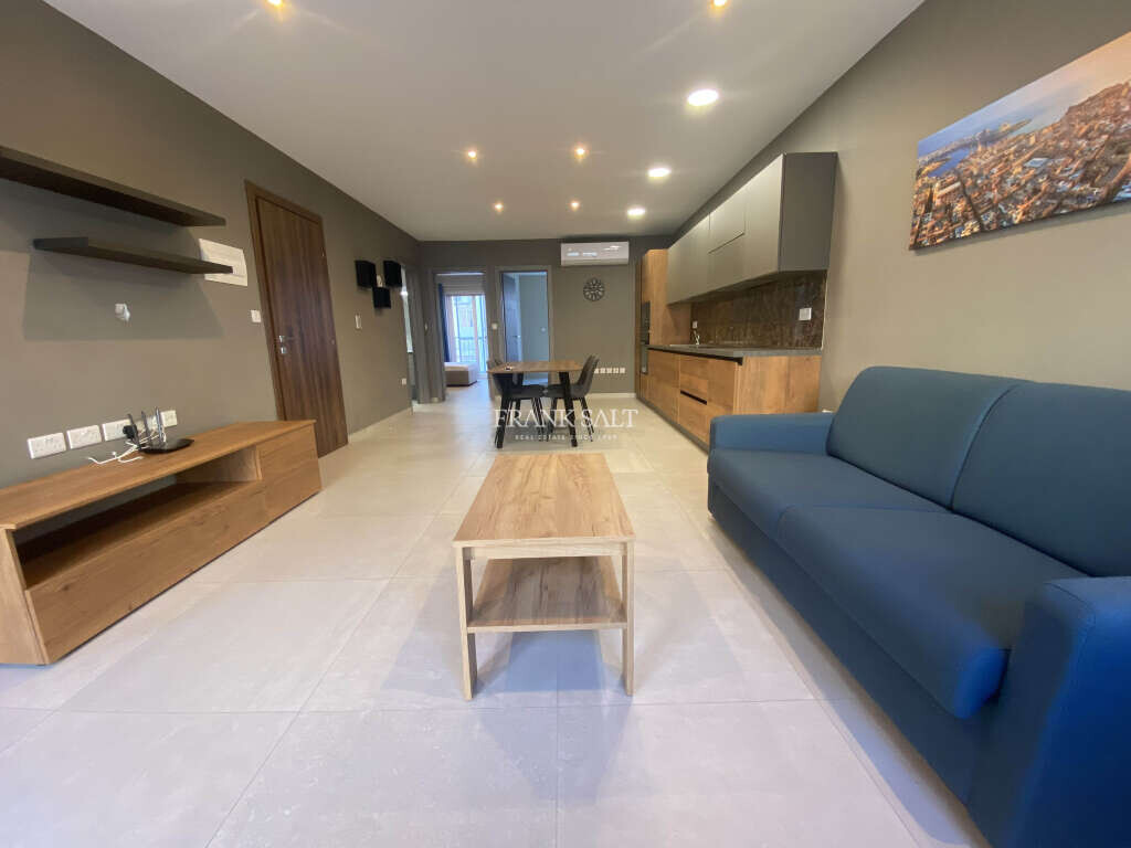 Apartamento de 2 dormitorios en Sliema, Malta No. 9751