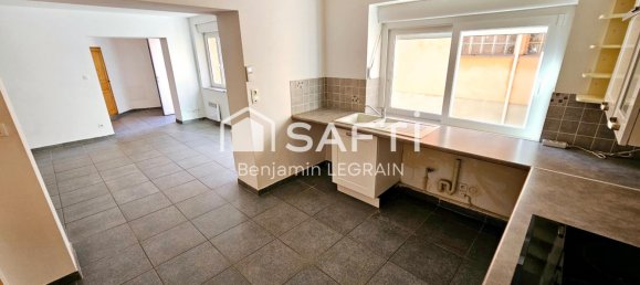 2 bedrooms House in Haspres, France No. 211179 3