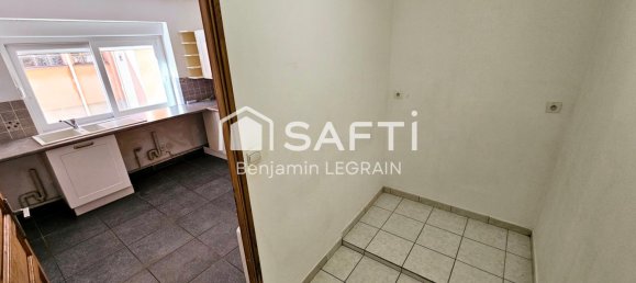 2 bedrooms House in Haspres, France No. 211179 5