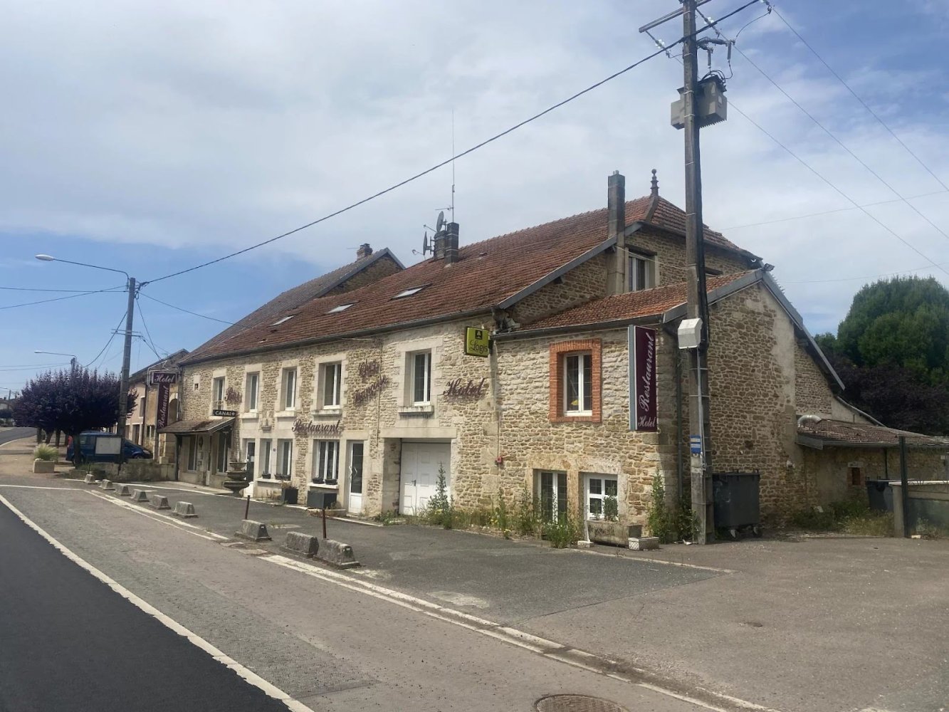 Квартира с 20 комнатами в Бан, Франция № 70623