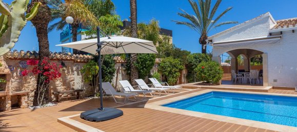 4 bedrooms Villa for sale in Alicante, Valencian Community, Spain № 365576 3
