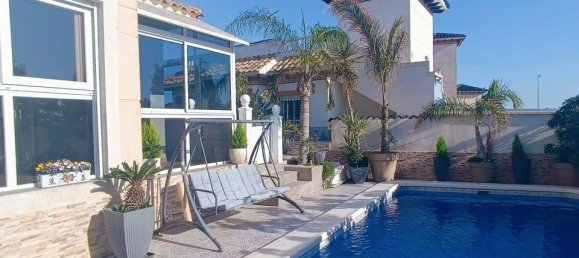 4 غرف نوم فيلا في La Zenia, Spain رقم 170276 24