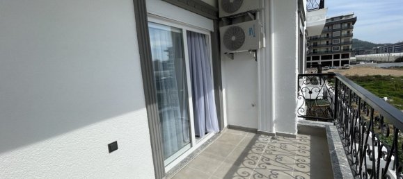 Appartement 1+1 à Kargicak, Turkey No. 31643 23