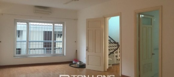 5 غرف نوم منزل في Tay Ho, Vietnam رقم 1554 11