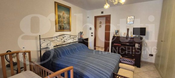 Дом с 2 спальнями в Торре Аннунциата, Италия № 278333 33