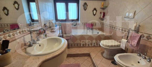 Дом с 2 спальнями в Торре Аннунциата, Италия № 278333 38