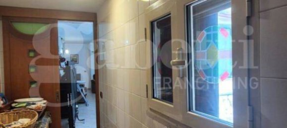 Дом с 2 спальнями в Торре Аннунциата, Италия № 278333 22