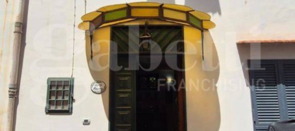 Дом с 2 спальнями в Торре Аннунциата, Италия № 278333 2