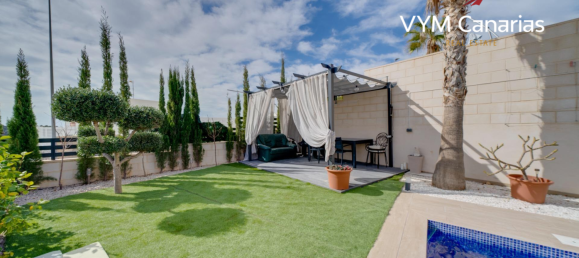 3 bedrooms House in Finestrat, Spain No. 12666 6