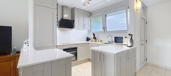 2 bedrooms Apartment in Le Mee-sur-Seine, France No. 331794 3