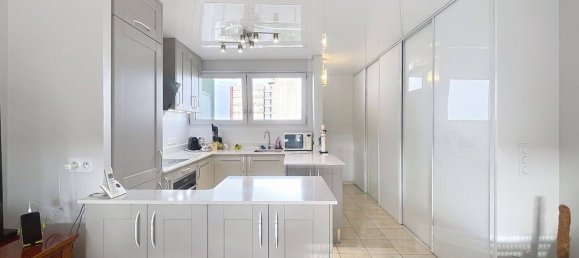 2 bedrooms Apartment in Le Mee-sur-Seine, France No. 331794 2