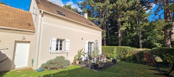3 bedrooms House in Marines, France No. 359598 10