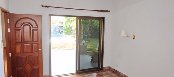 4 Schlafzimmer Cafe / Restaurant in Bang Lamung, Thailand, Nr. 1825 20