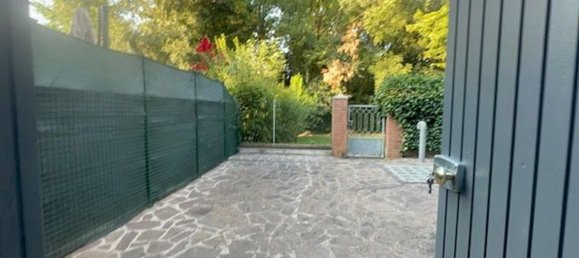 10 Schlafzimmer Haus in Modena, Italy, Nr. 316824 8