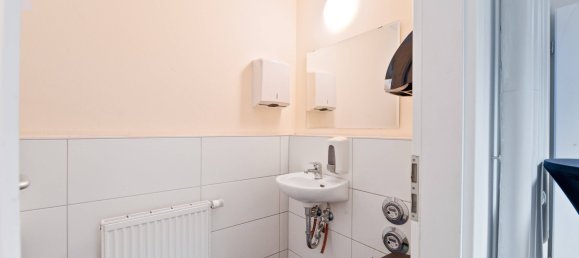 3 rooms Office in Esslingen, Germany No. 116161 8