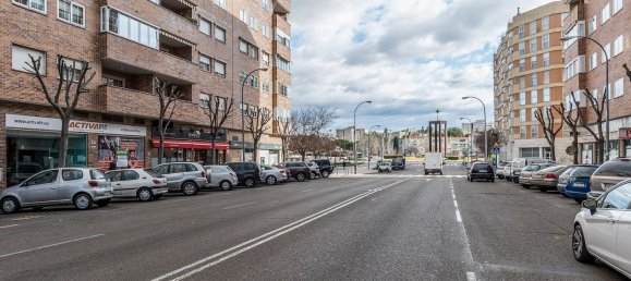 96m² Commercial property in Coslada, Spain No. 65929 8