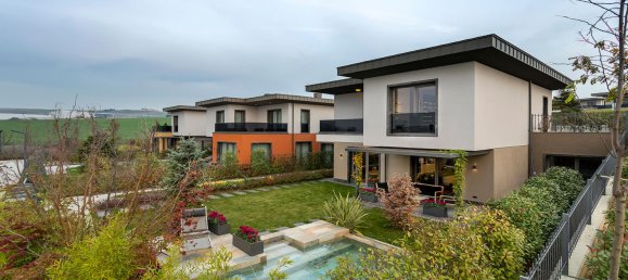 Villa 3+1 in Istanbul, Turkey No. 7846 3