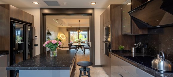 Villa 3+1 in Istanbul, Turkey No. 7846 9