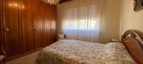 5غرفة شقة في Montelupo Fiorentino, Italy رقم 43440 3