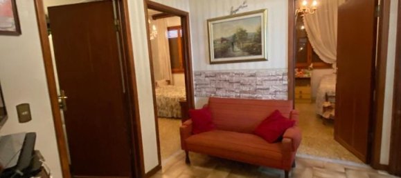 5غرفة شقة في Montelupo Fiorentino, Italy رقم 43440 20