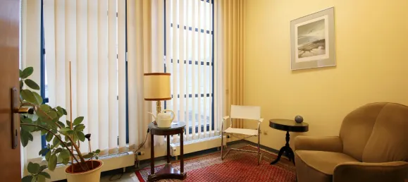 3 rooms Building in Krefeld, Germany No. 78759 7