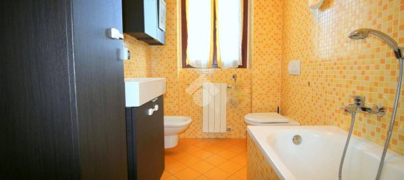 2 غرف نوم شقة في Caronno Pertusella, Italy رقم 359289 14