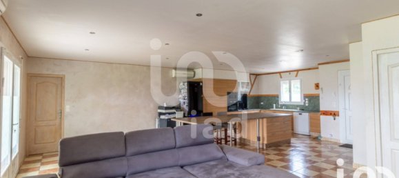 5 bedrooms Villa in Coudroy, France No. 234831 2