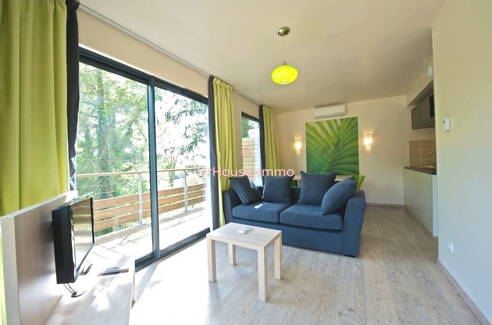 2 bedrooms House in Seine-Port, France No. 167770