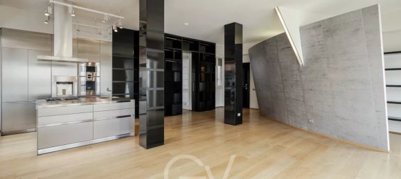 3 bedrooms House in Milan, Italy No. 354092 4