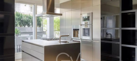 3 bedrooms House in Milan, Italy No. 354092 14