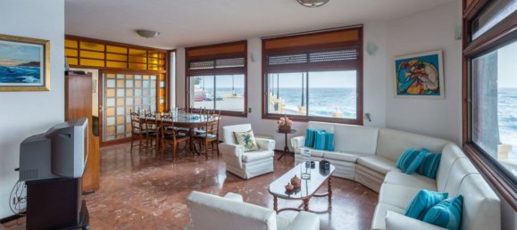 4 bedrooms Townhouse in Telde, Spain No. 65317 12