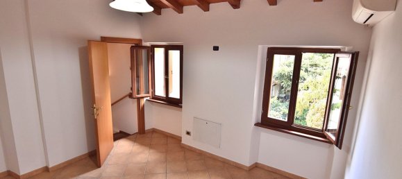 Дом с 4 комнатами в Верона, Италия № 276457 32