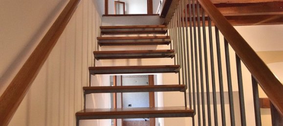 Дом с 4 комнатами в Верона, Италия № 276457 21