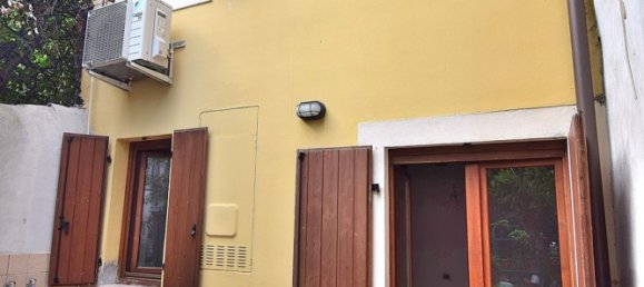 Дом с 4 комнатами в Верона, Италия № 276457 18