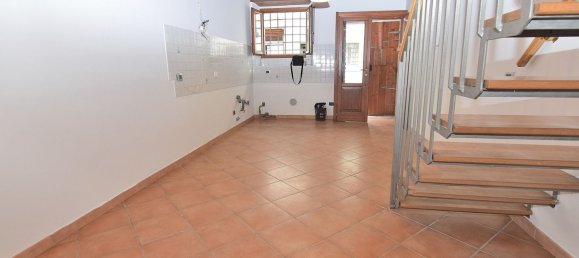 Дом с 4 комнатами в Верона, Италия № 276457 6