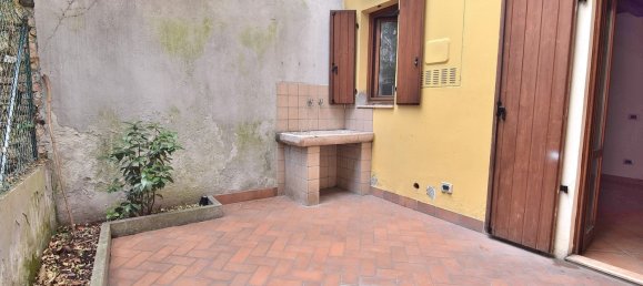 Дом с 4 комнатами в Верона, Италия № 276457 20