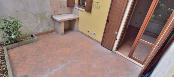 Дом с 4 комнатами в Верона, Италия № 276457 15